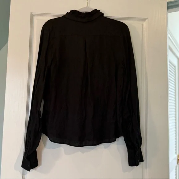 Elegant Black Ruffle Top - Picture 2 of 3